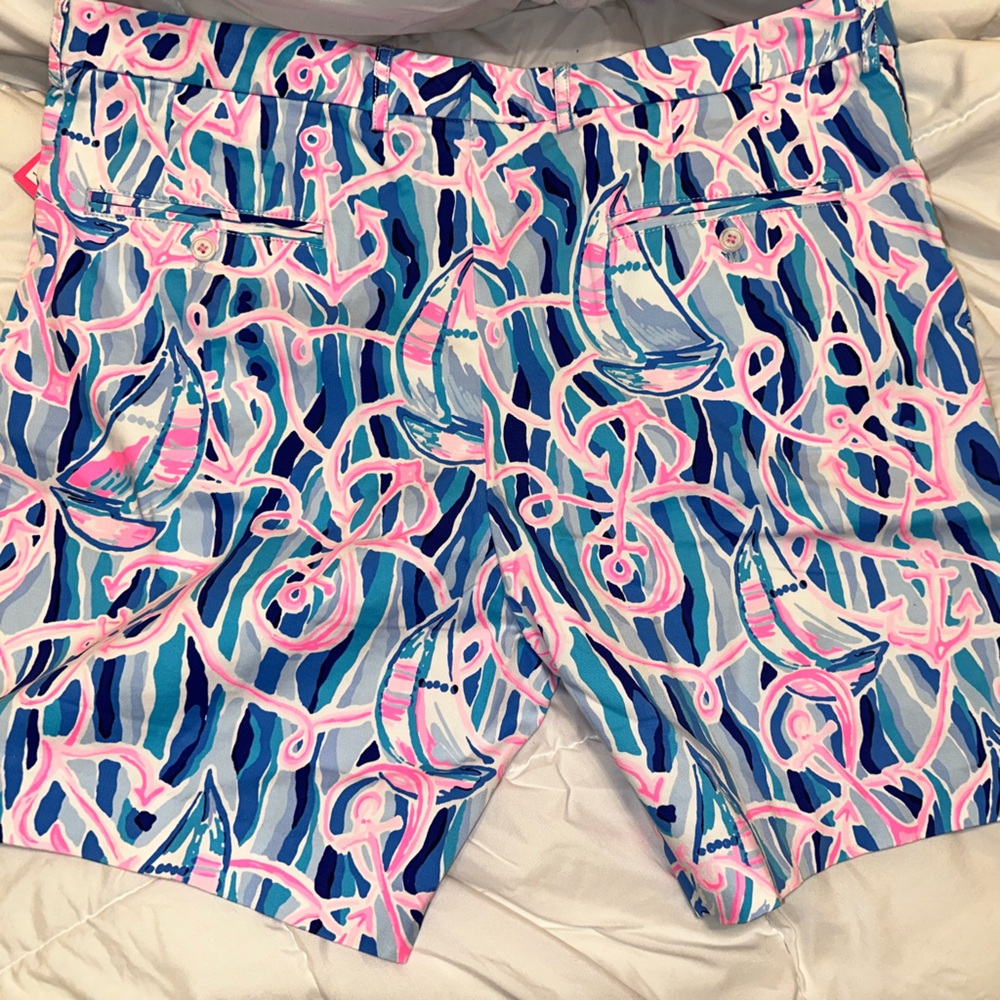 Lilly Pulitzer Beaumont Shorts Size 40”
